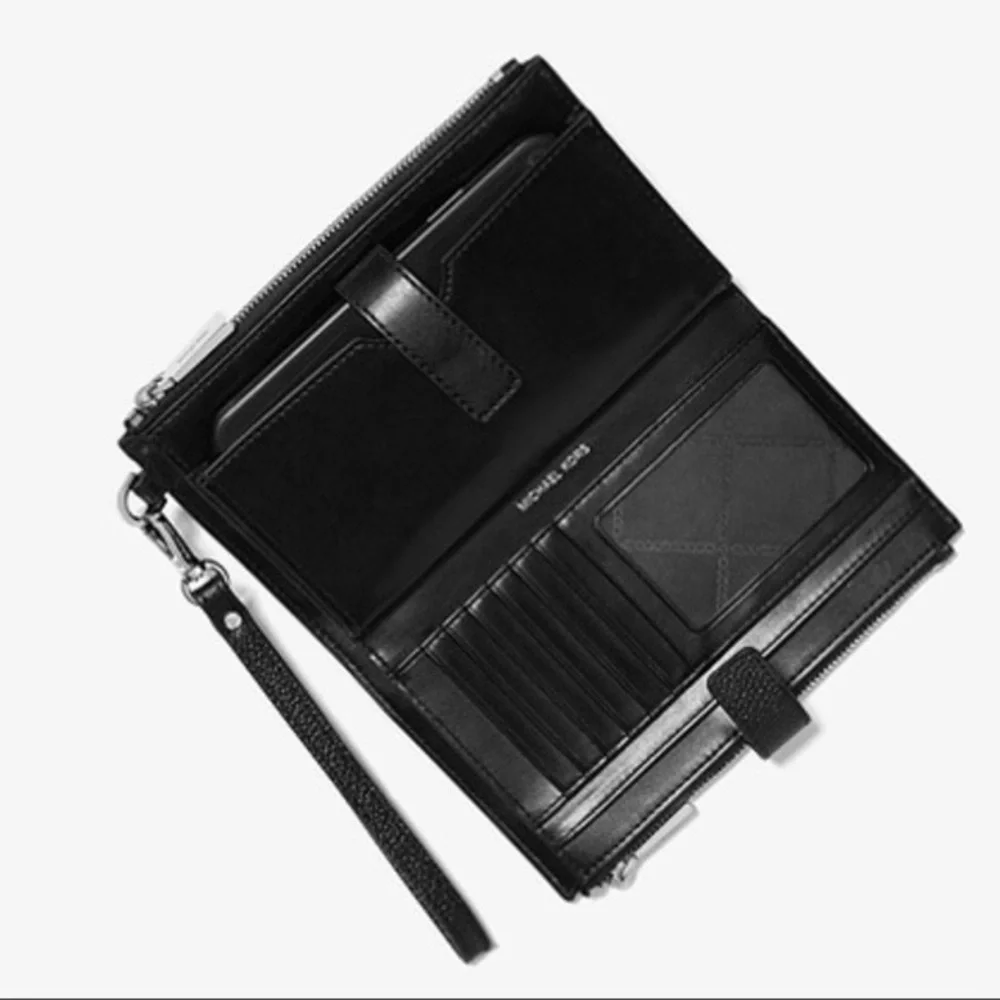 Michael Kors Adele Black Smartphone Patchwork Leather Wristlet Wallet